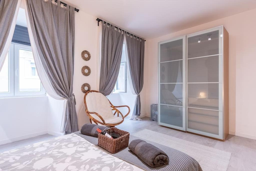 Modern Rustic In Graca Lisboa
