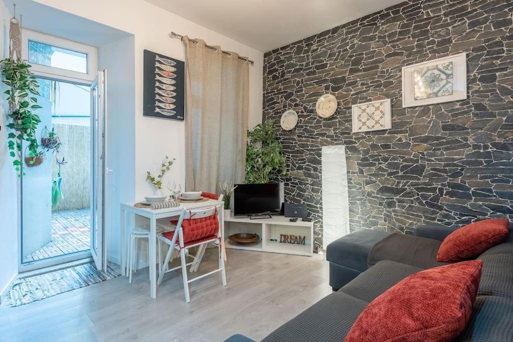 Modern Rustic In Graca Apartamento Lisboa